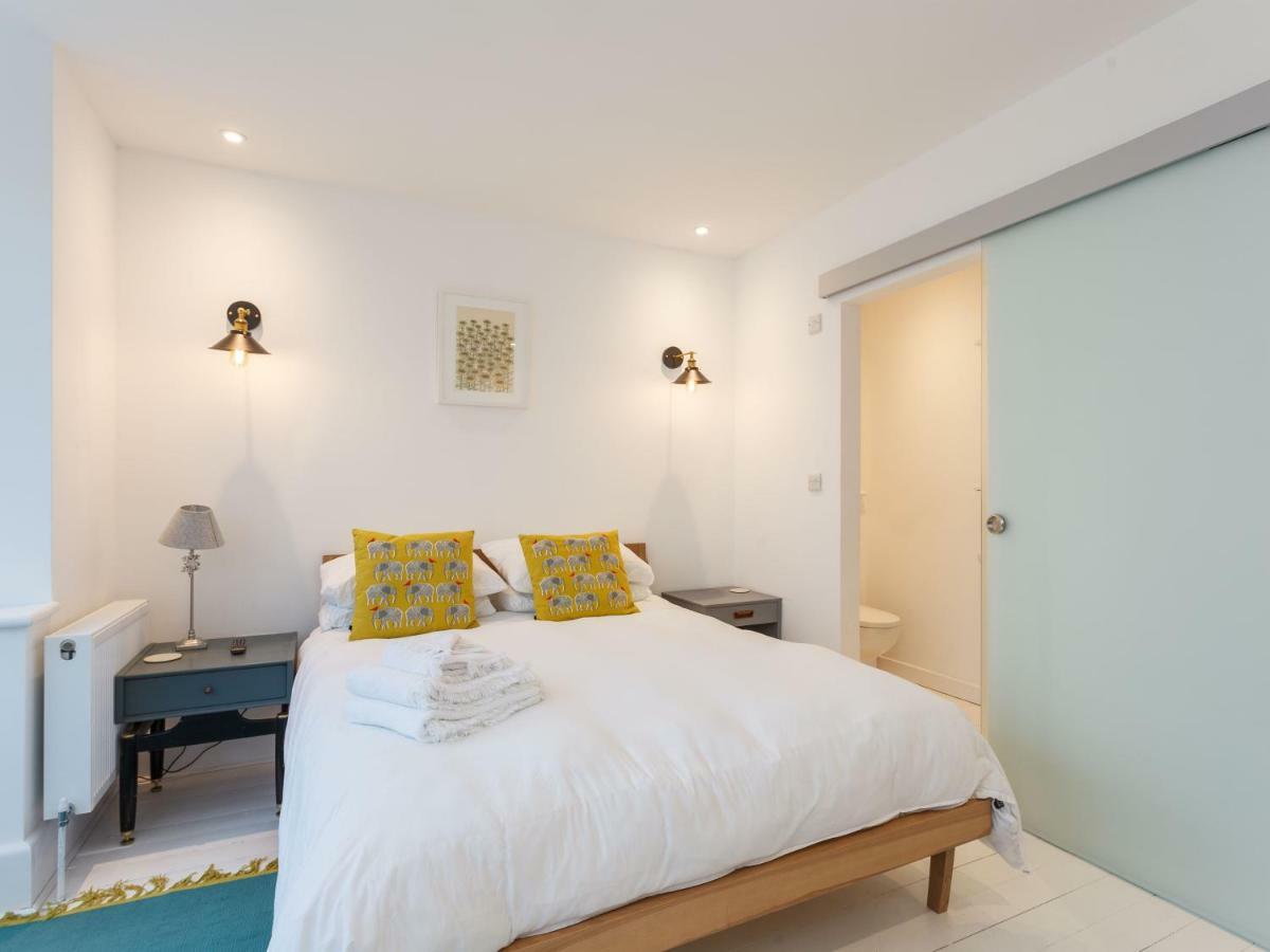 Apartmán Dale House - Vivre Retreats Bournemouth Exteriér fotografie